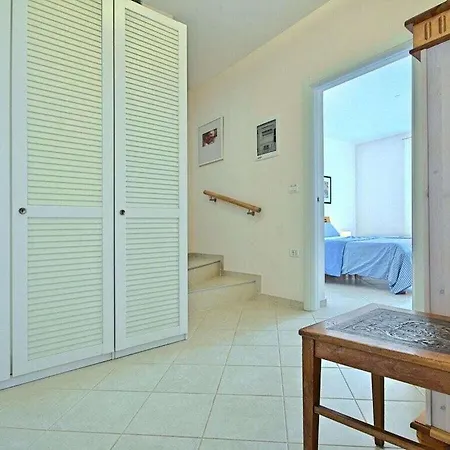 Holiday home Mali-kosi Comfortable Vicani